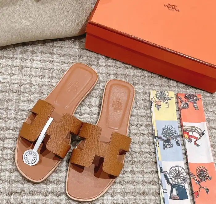 hype Hermes Slippers