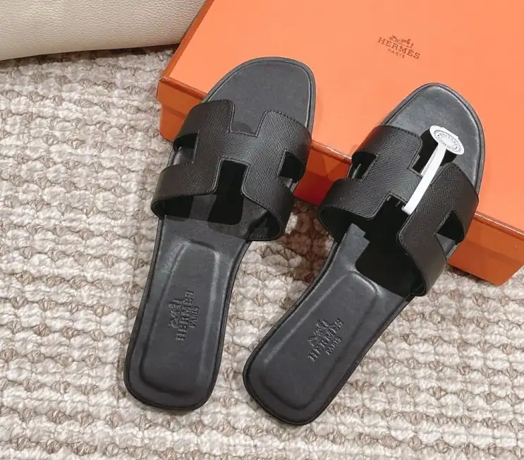 hype Hermes Slippers