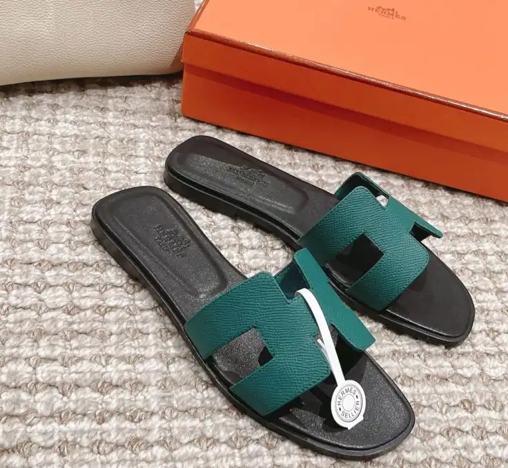 hype Hermes Slippers