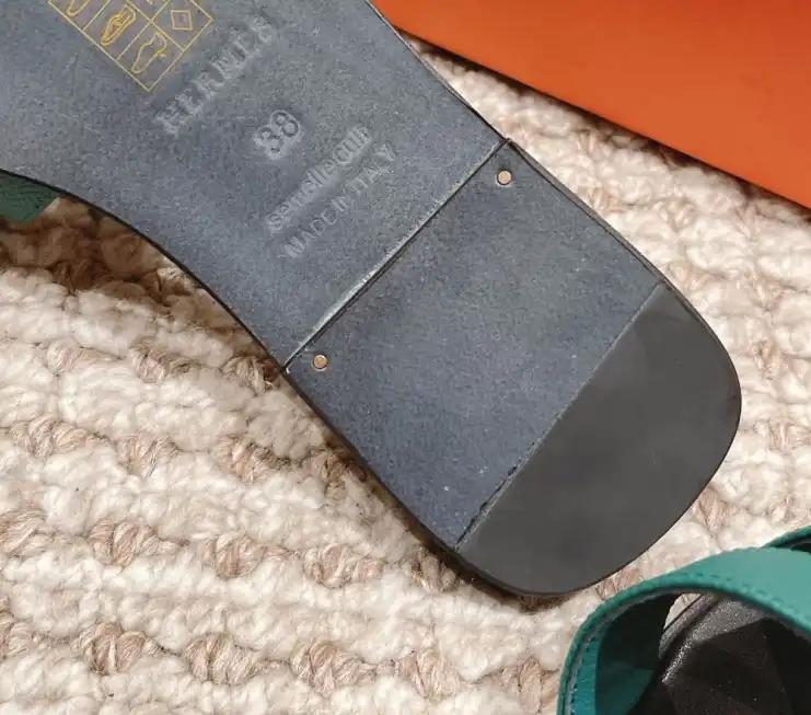 hype Hermes Slippers