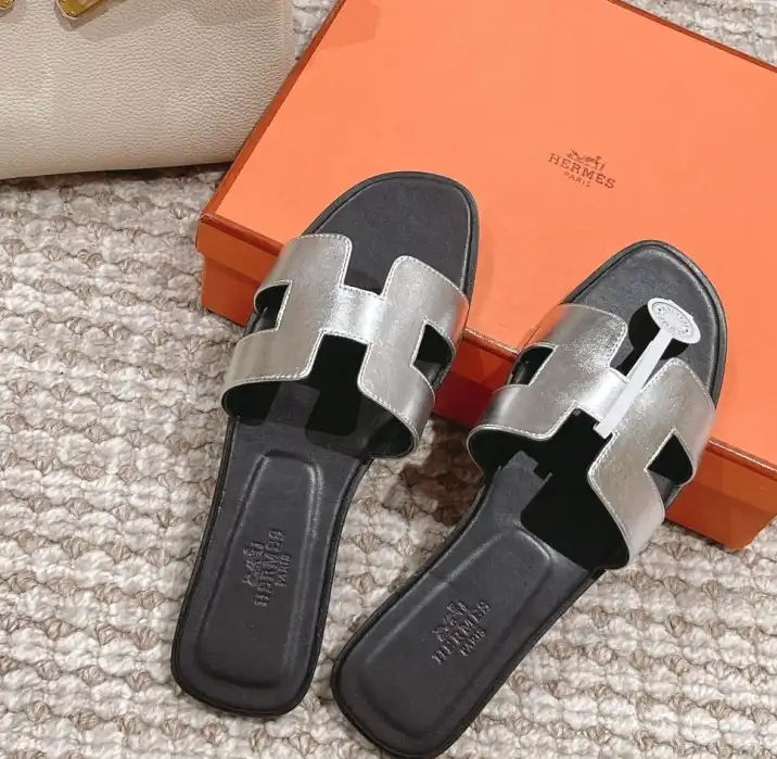 hype Hermes Slippers