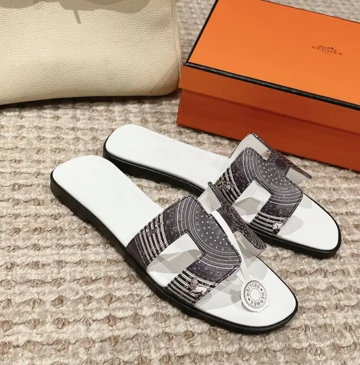 hype Hermes Slippers