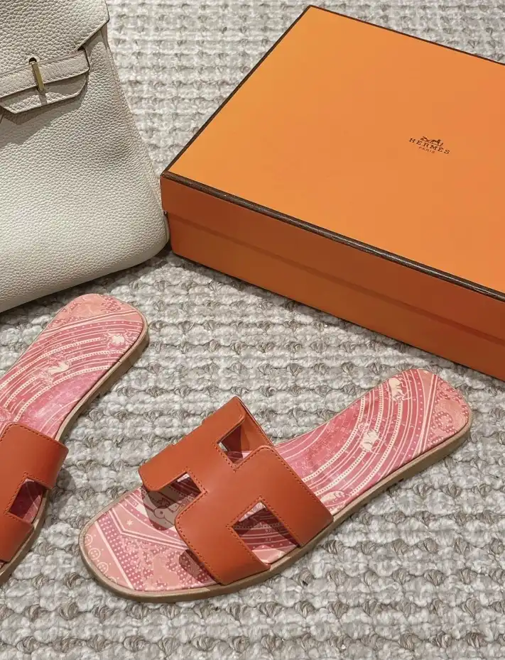 hype Hermes Sandals