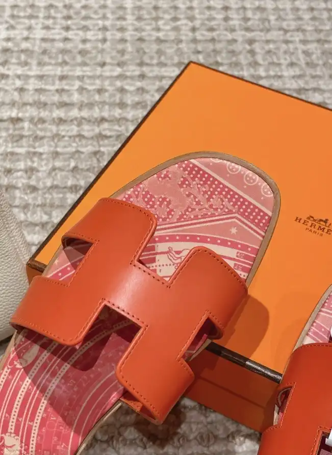 hype Hermes Sandals