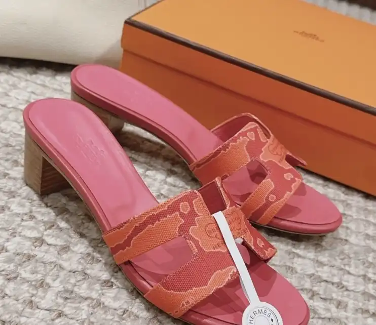 hype Hermes Sandals