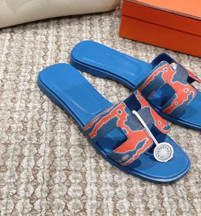 hype Hermes Sandals