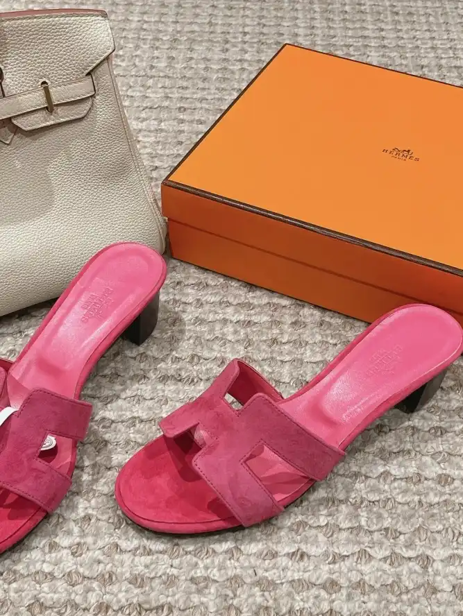 hype Hermes Sandals