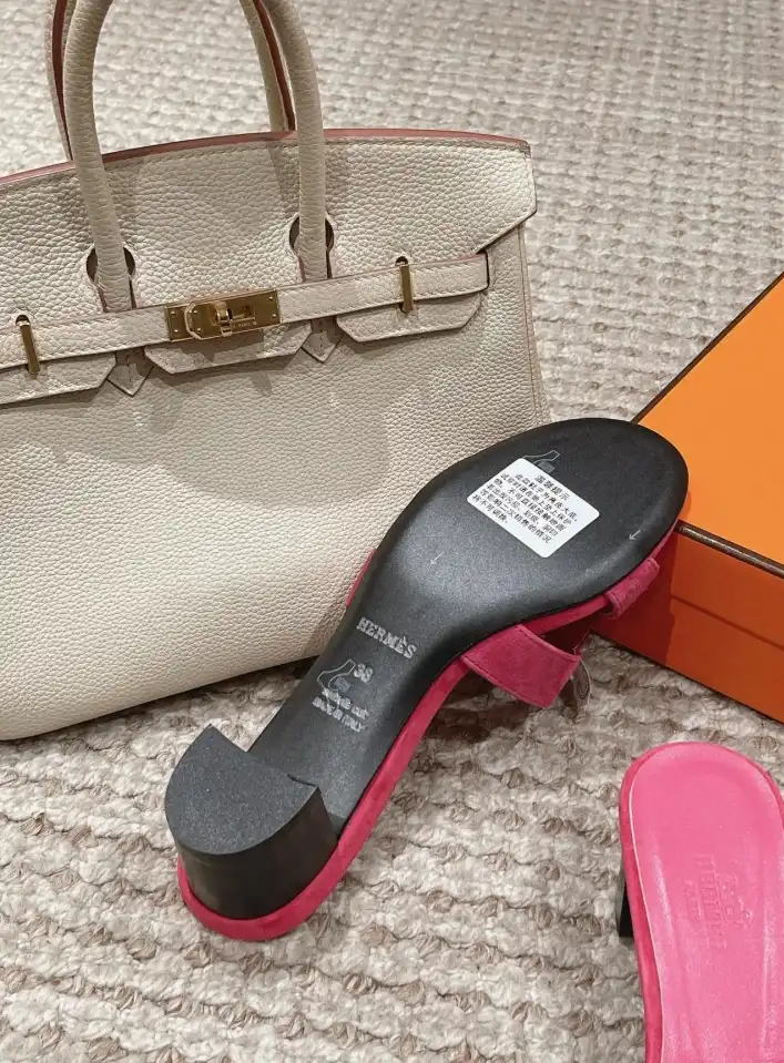 hype Hermes Sandals