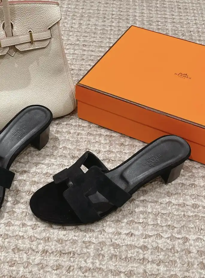 hype Hermes Sandals