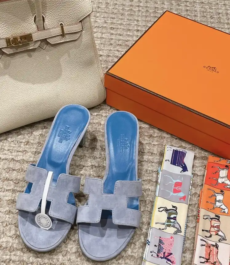 hype Hermes Sandals