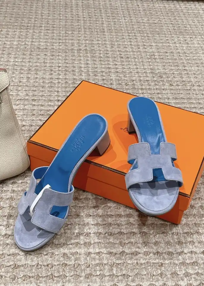 hype Hermes Sandals