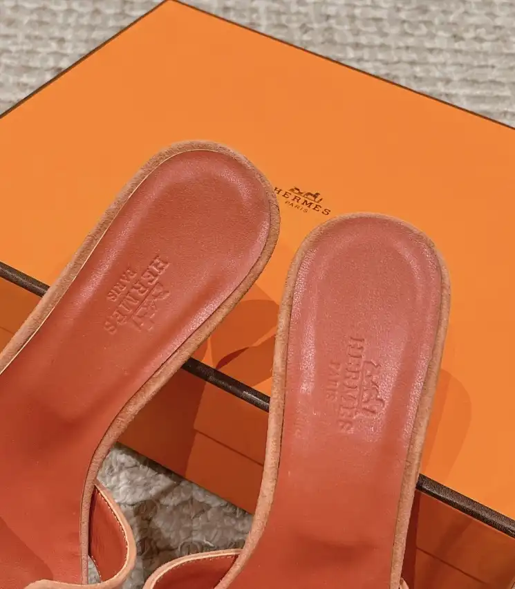 hype Hermes Sandals