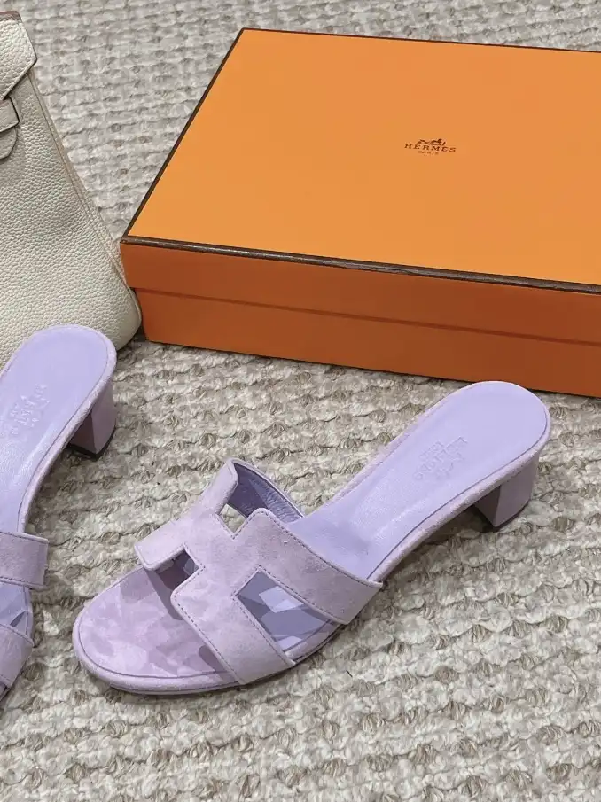 hype Hermes Sandals