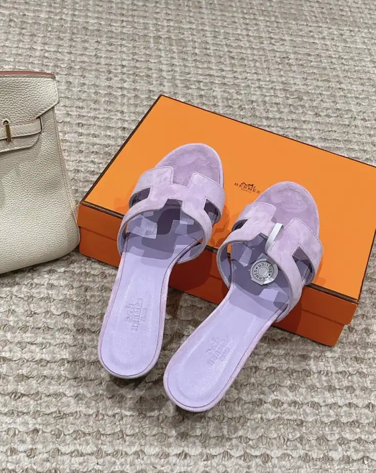 hype Hermes Sandals