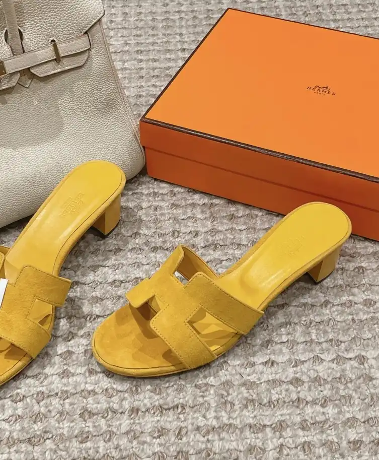 hype Hermes Sandals