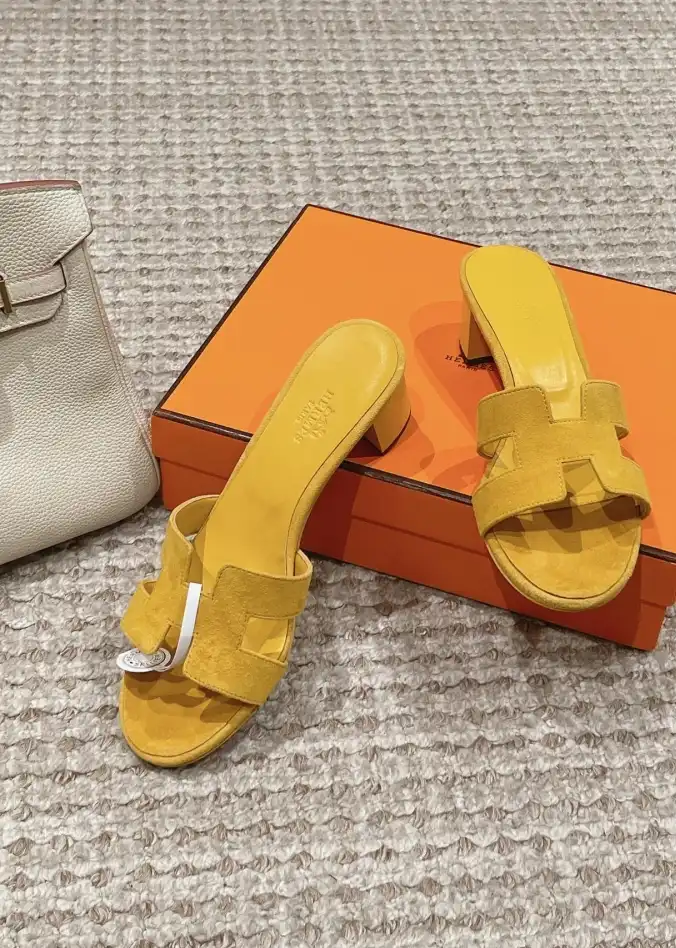 hype Hermes Sandals