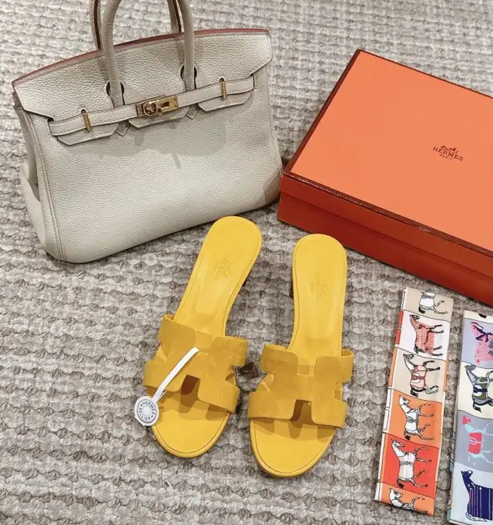 hype Hermes Sandals