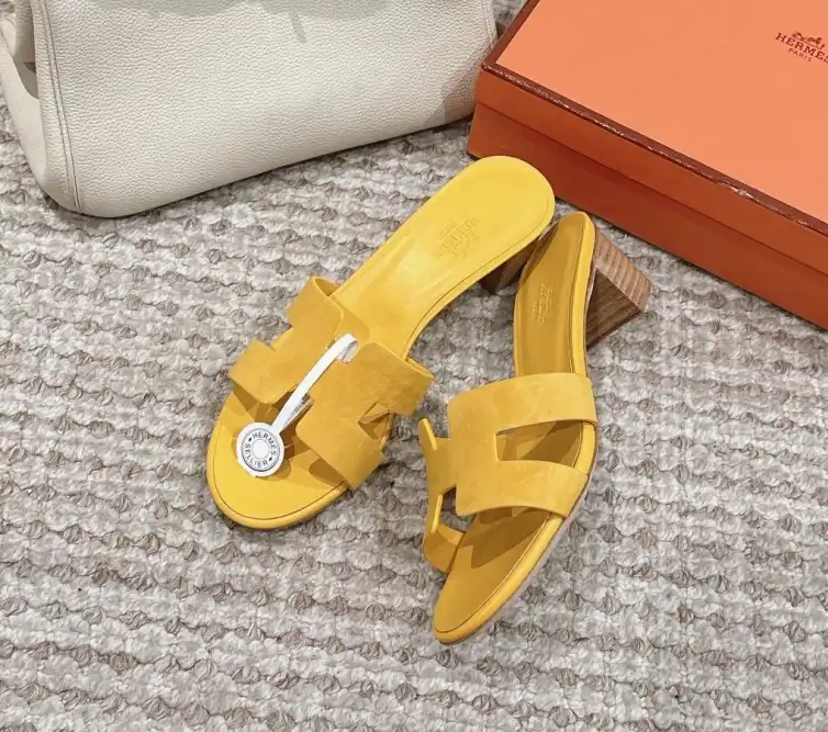 hype Hermes Sandals