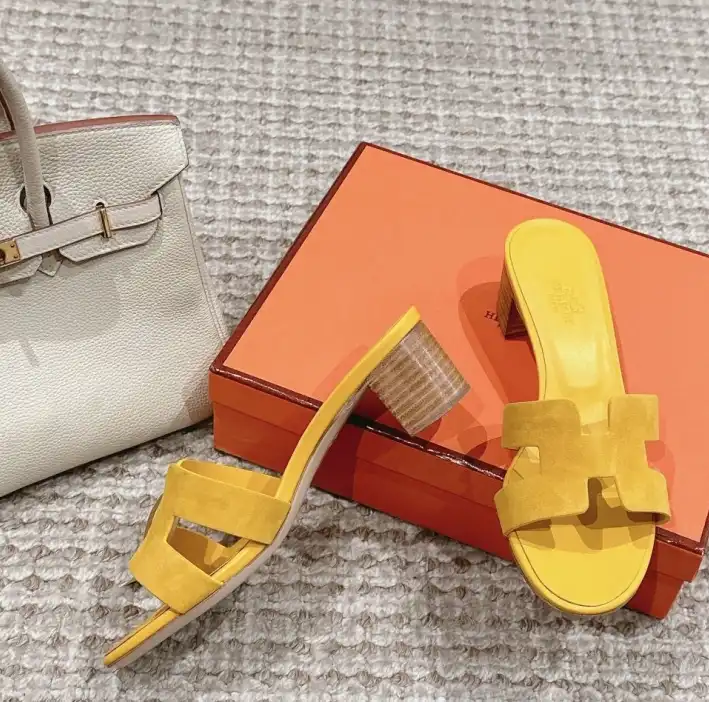 hype Hermes Sandals