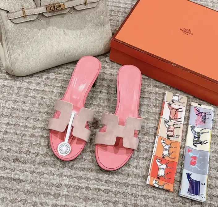 hype Hermes Sandals