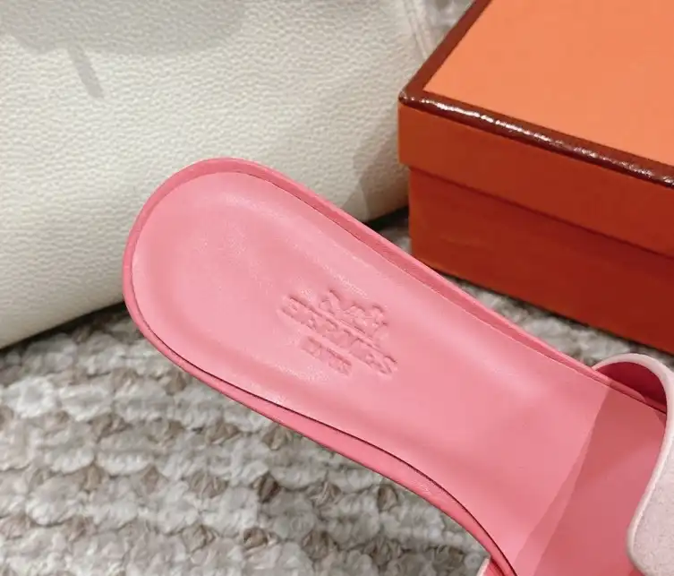 hype Hermes Sandals