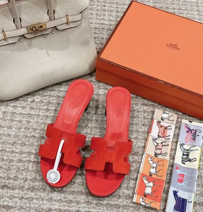 hype Hermes Sandals