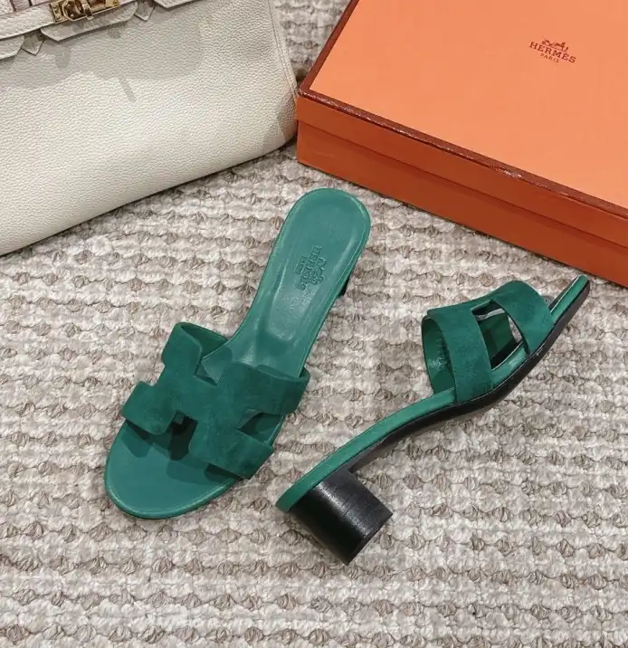 hype Hermes Sandals