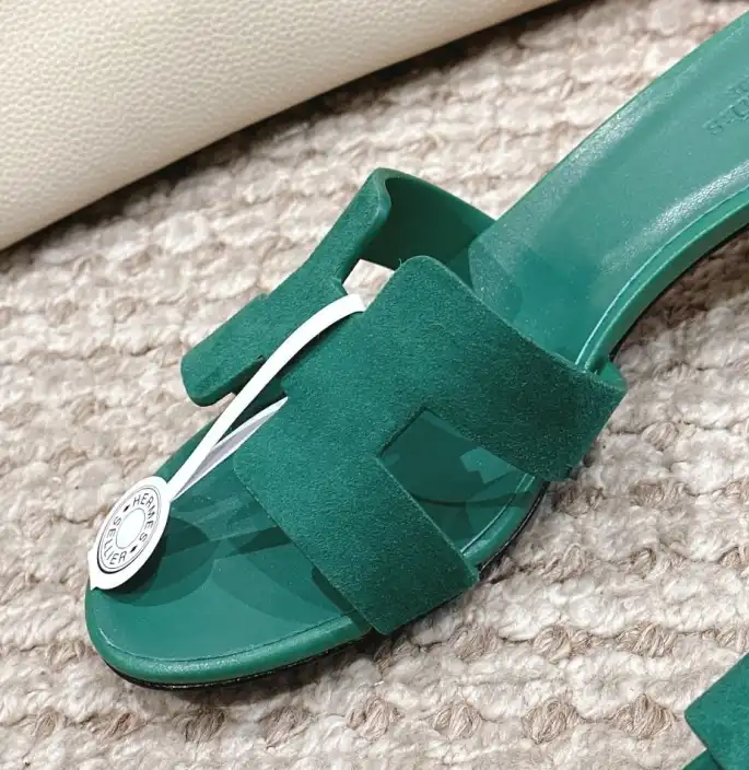 hype Hermes Sandals