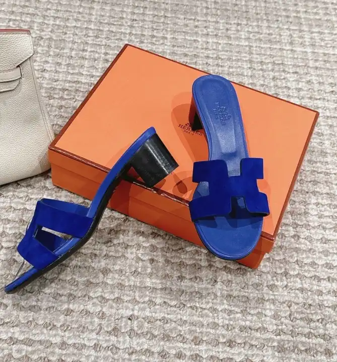 hype Hermes Sandals