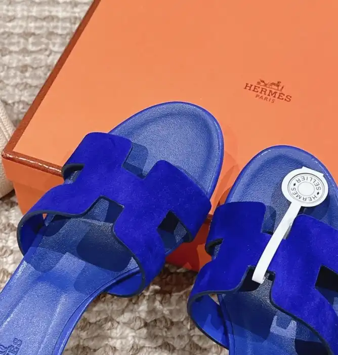 hype Hermes Sandals