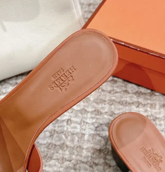 hype Hermes Sandals