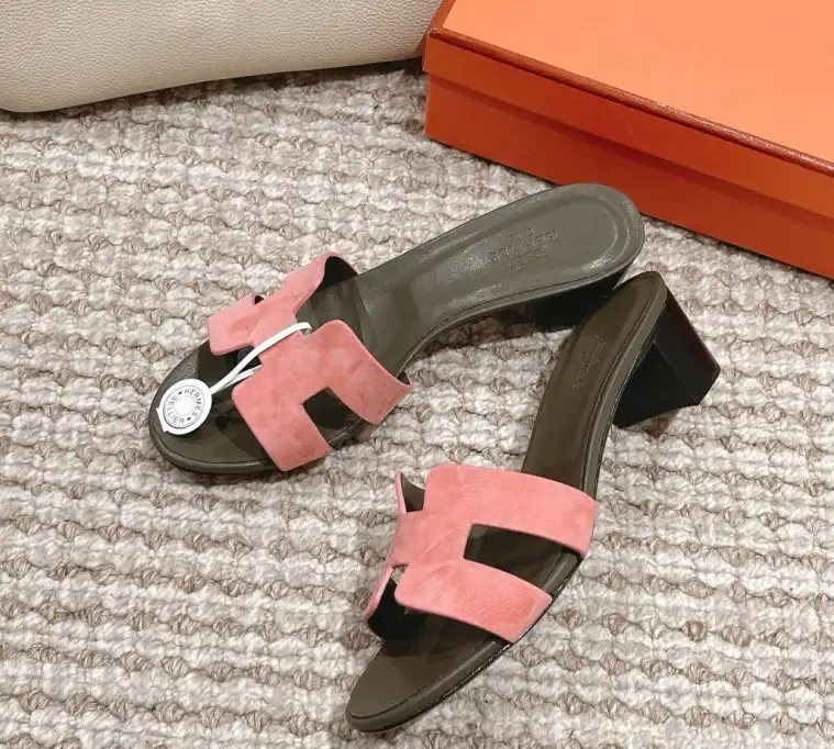 hype Hermes Sandals