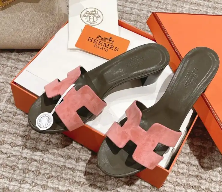 hype Hermes Sandals