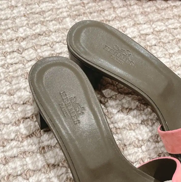 hype Hermes Sandals