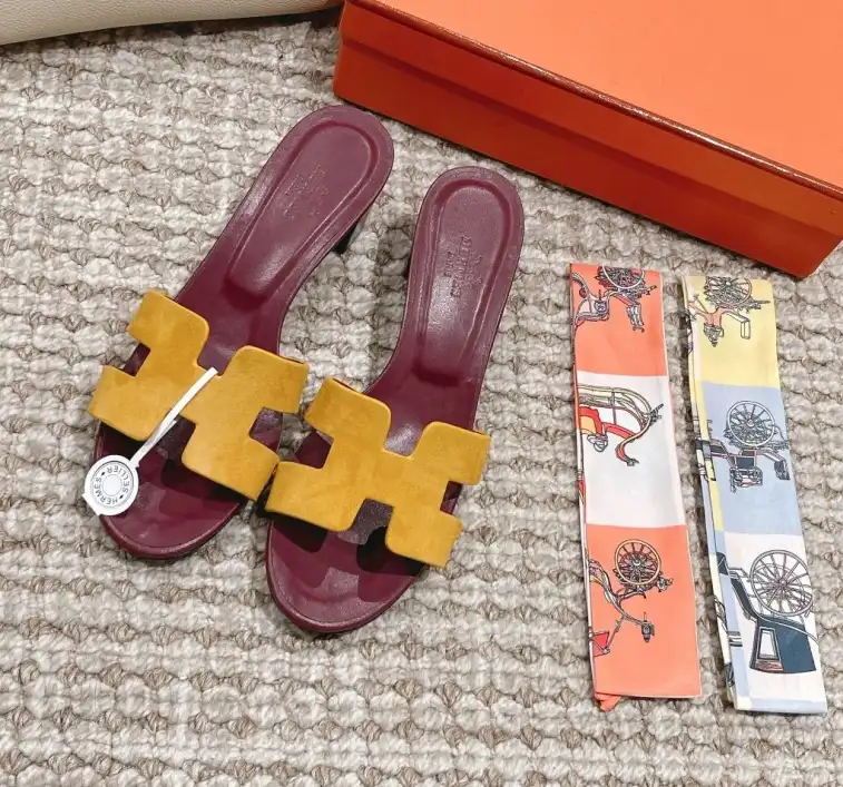 hype Hermes Sandals