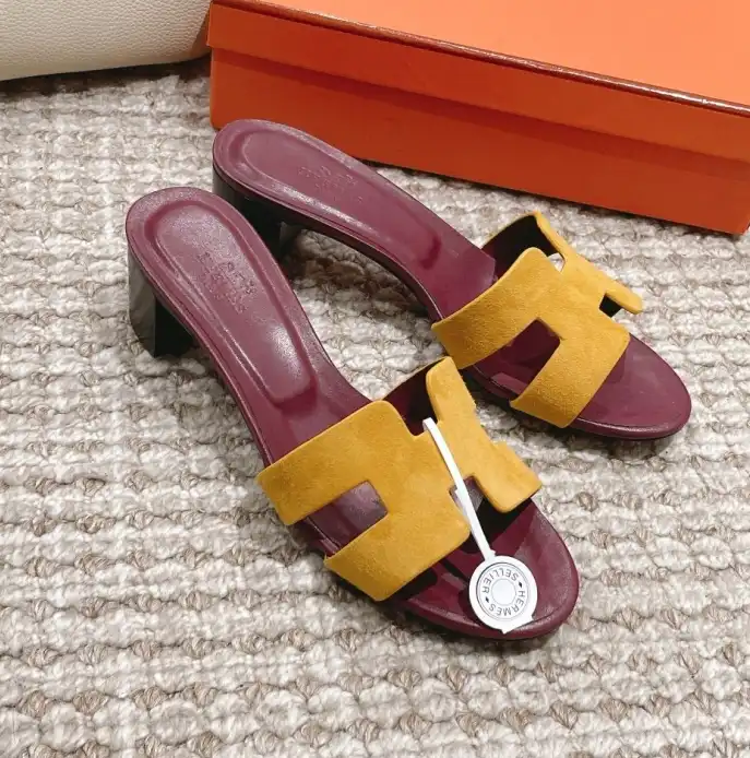 hype Hermes Sandals