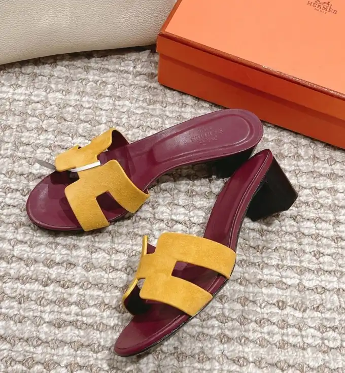 hype Hermes Sandals