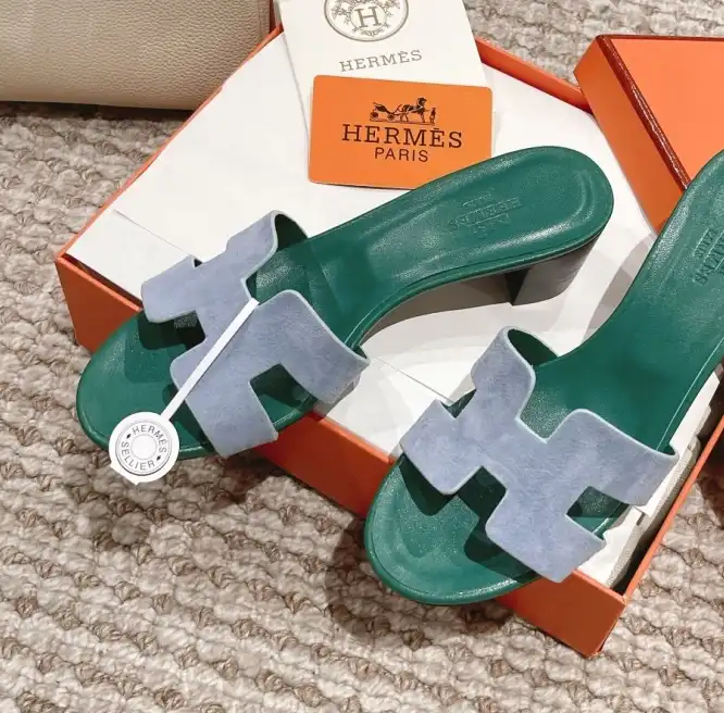 hype Hermes Sandals