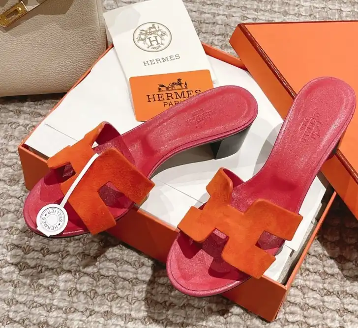 hype Hermes Sandals