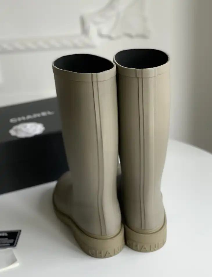 hype Chanel Boots