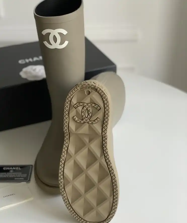 hype Chanel Boots