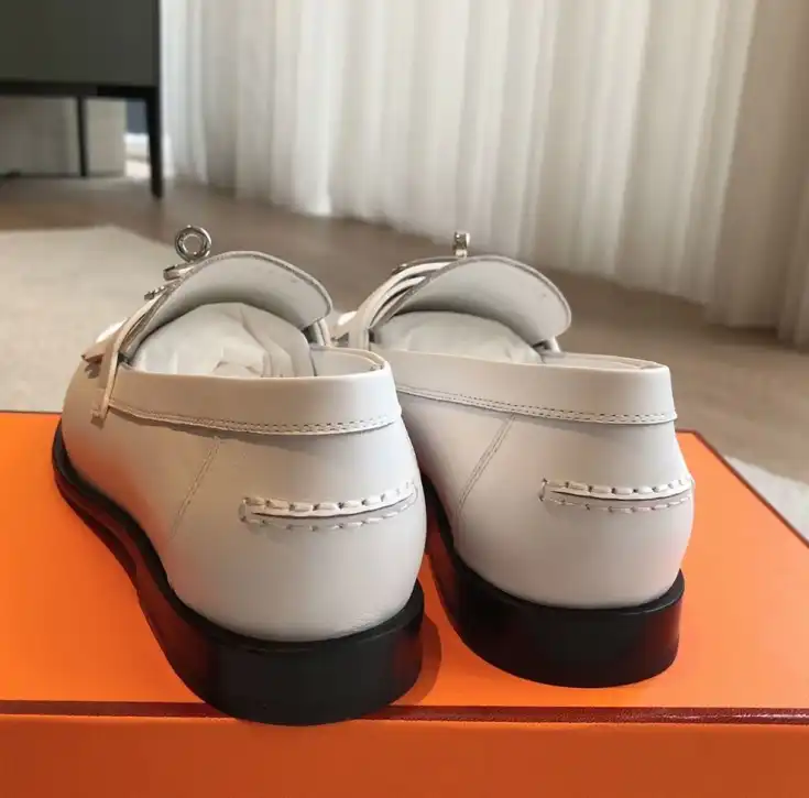 hype Hermes Leather Shoes