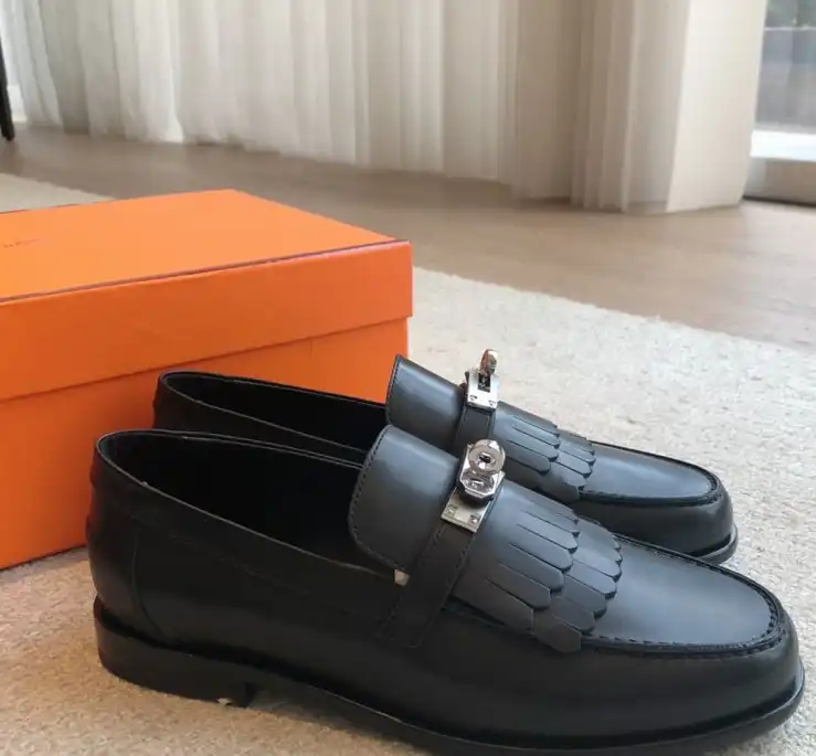 hype Hermes Leather Shoes