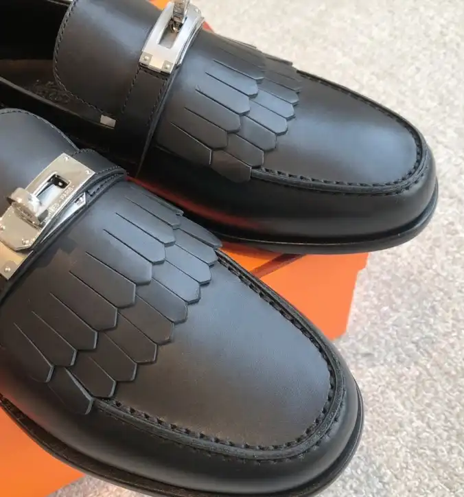 hype Hermes Leather Shoes