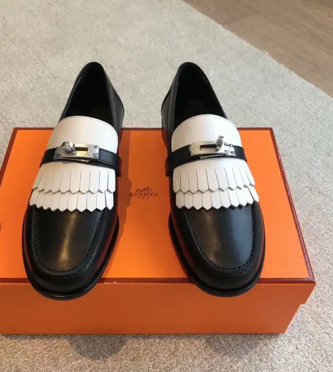 hype Hermes Leather Shoes