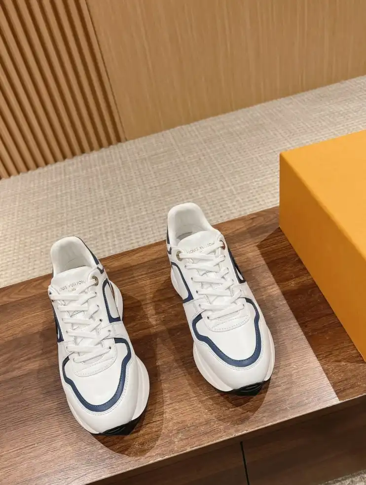 hype Louis Vuitton Sneakers