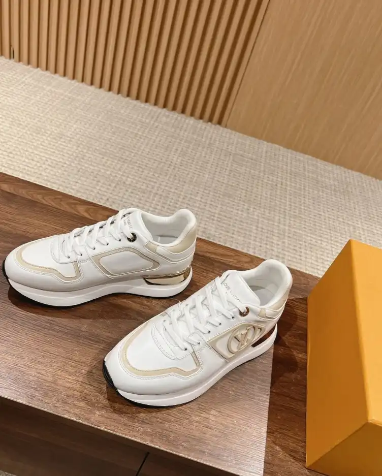 hype Louis Vuitton Sneakers