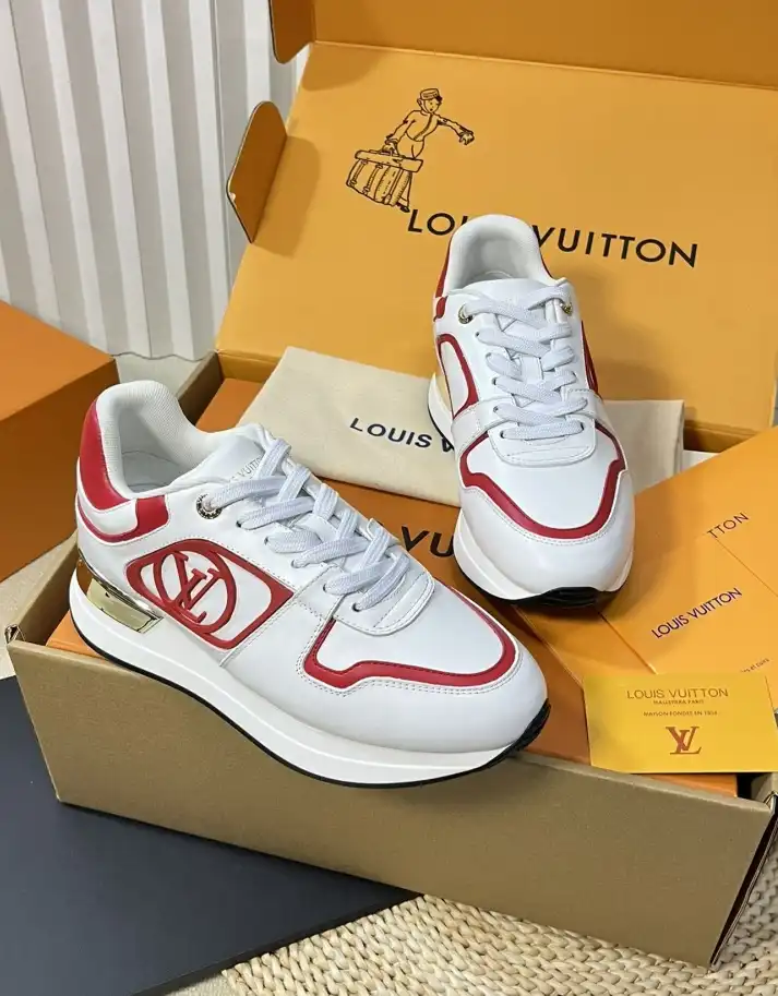 hype Louis Vuitton Sneakers