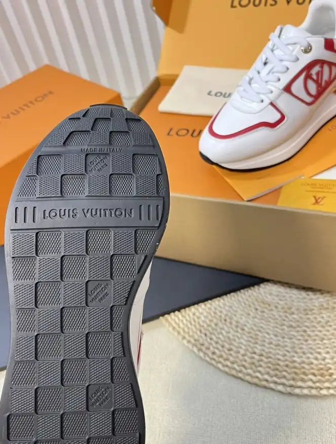 hype Louis Vuitton Sneakers