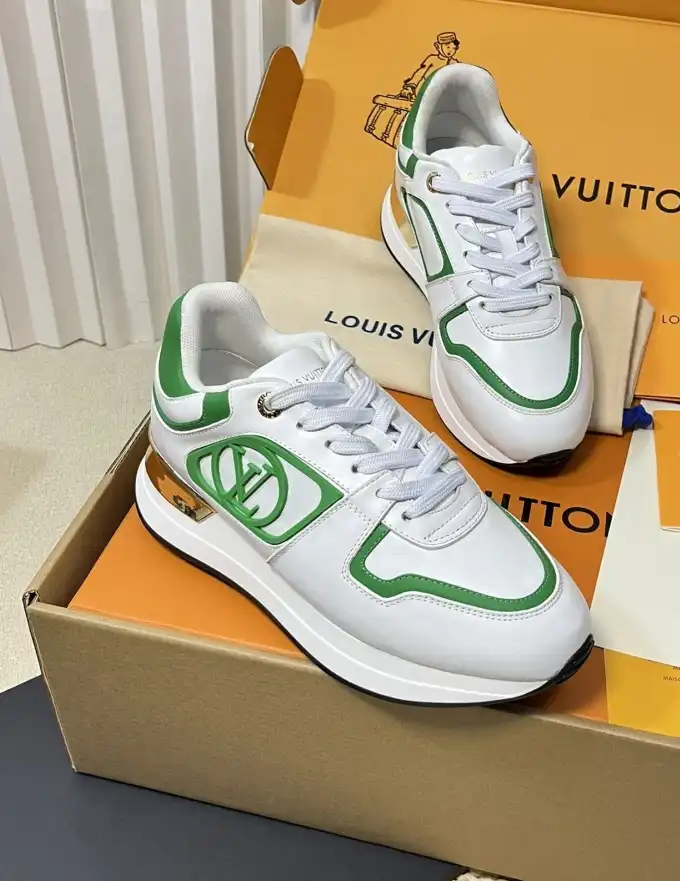 hype Louis Vuitton Sneakers